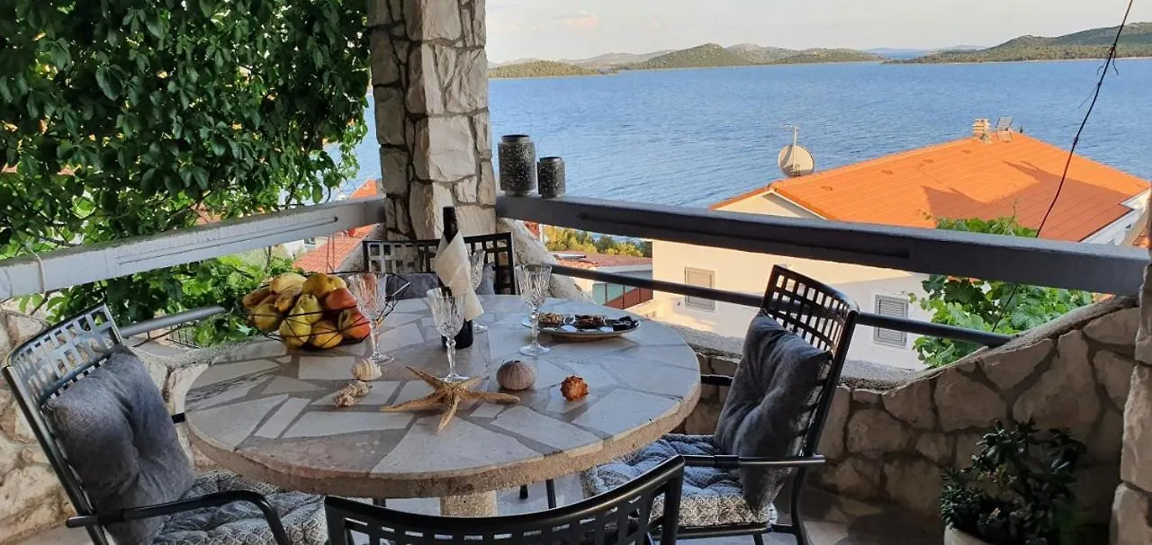 Villa Marica & Joso Drage