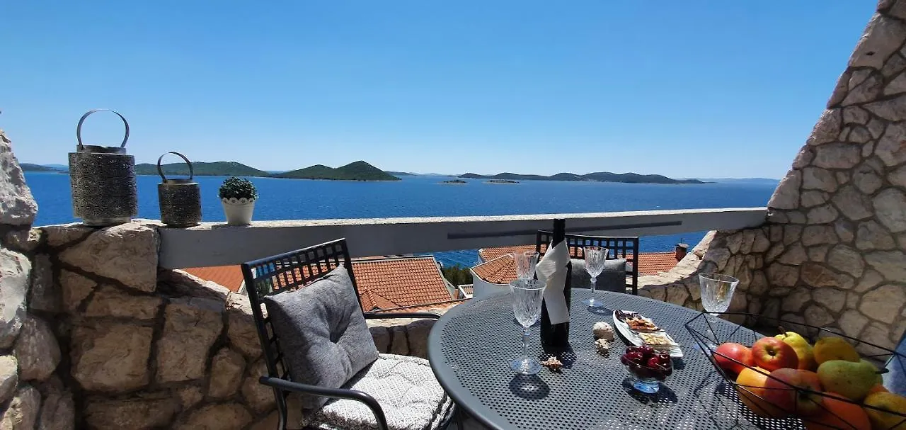 Villa Marica & Joso Drage Apartment