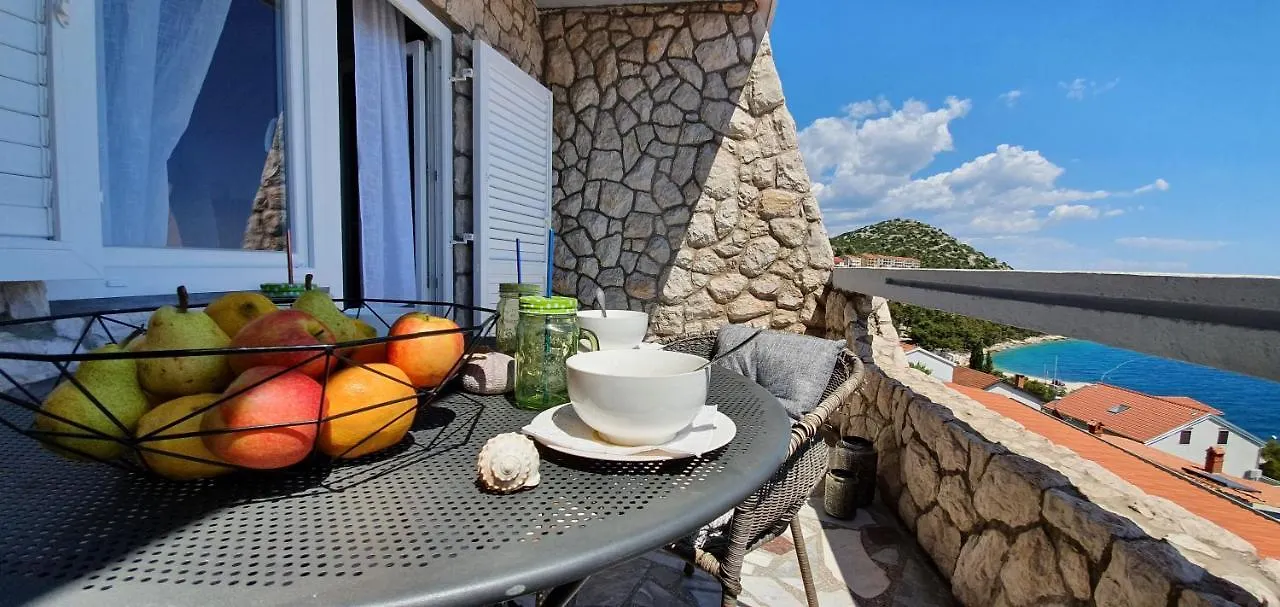 Villa Marica & Joso Drage Apartment