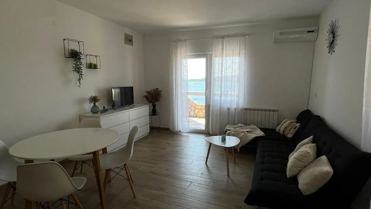 Apartment Villa Marica & Joso Drage